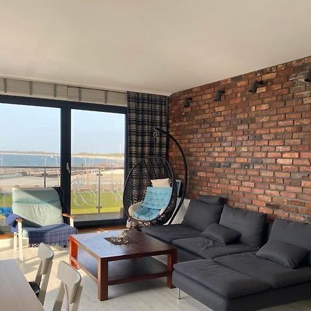 Apartament Blekitny Przy Latarni Ujście-Darłowskie Exteriör bild