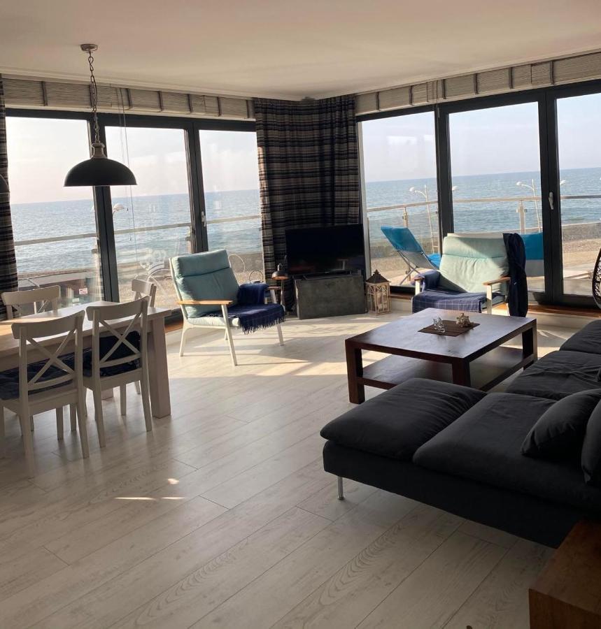 Apartament Blekitny Przy Latarni Ujście-Darłowskie Exteriör bild